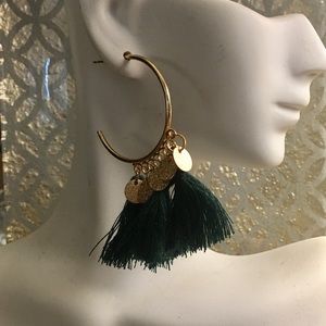 FRINGE is IN! Green fringe statement earrings